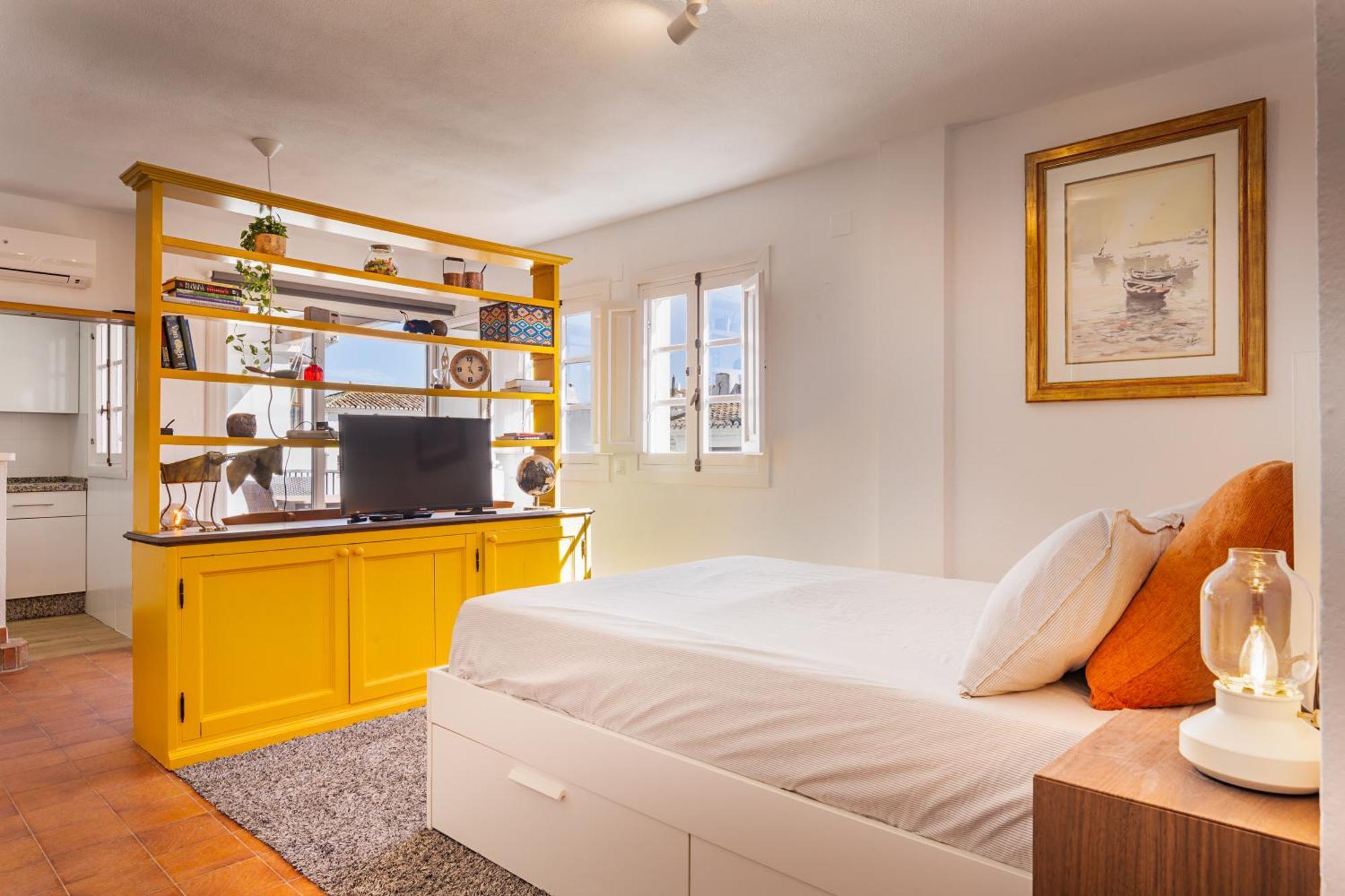 Duquesa Port Studio Apartment - Bright Sunlit Terrace Manilva Ngoại thất bức ảnh
