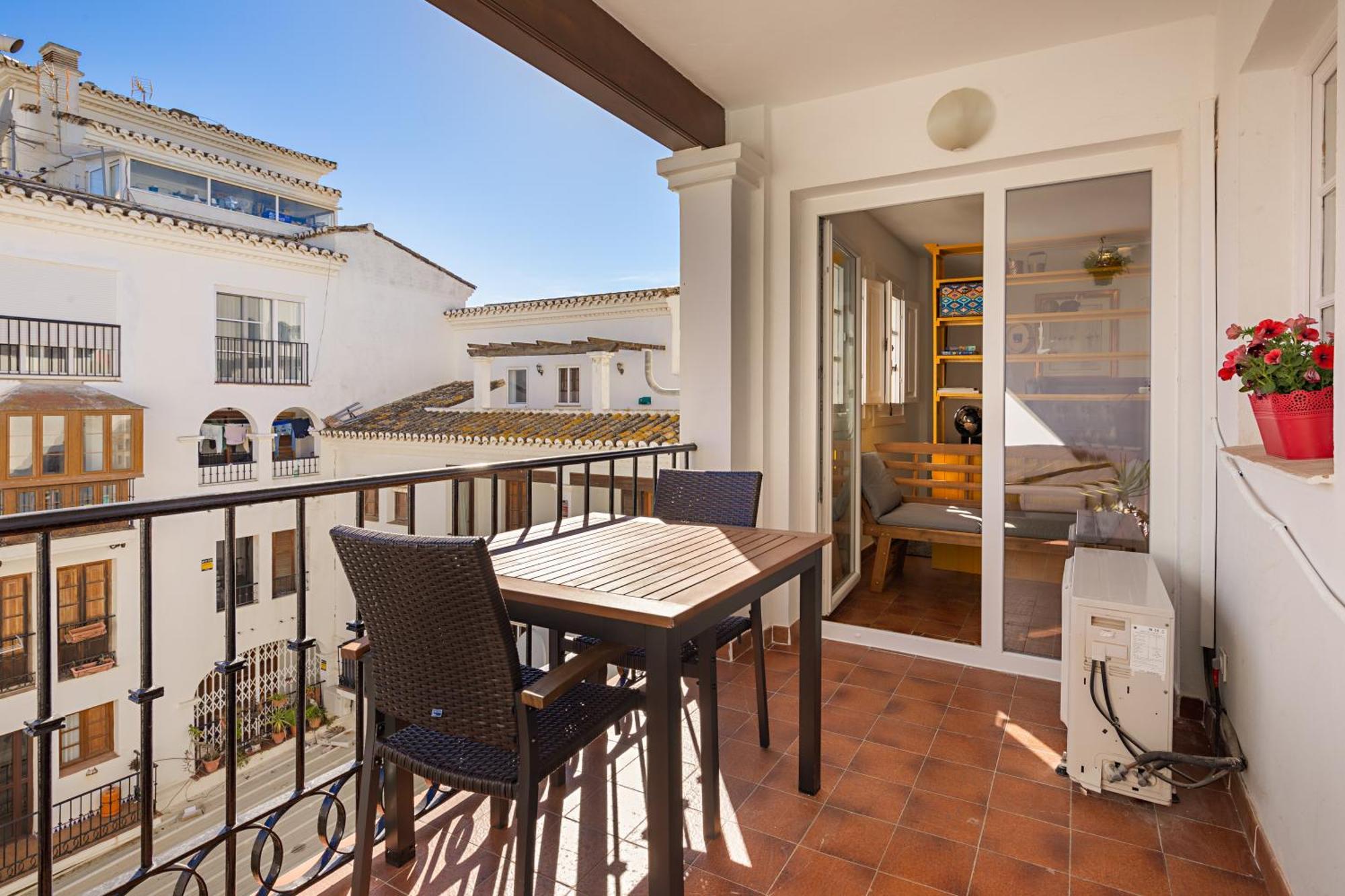 Duquesa Port Studio Apartment - Bright Sunlit Terrace Manilva Ngoại thất bức ảnh